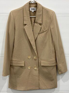 This is a BB Dakota x Steve Madden Tan Oversized Double-Breasted Blazer